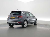 Occasion Seat Arona Xperience 97 PK (71 kW) 2021 Grijs (metallic) SUV