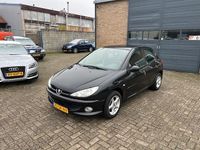 Occasion Peugeot 206 75 PK (55 kW) 2006 Zwart Hatchback