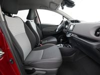 Occasion Toyota Yaris Hybrid 2019 Rood Hatchback