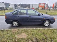 Occasion VW Polo 60 PK (44 kW) 1998 Blauw Sedan