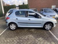 tweedehands Peugeot 206 1.6-16V Gentry