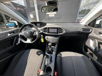 Occasion Peugeot 308 Style 110 PK (80 kW) 2021 Wit Hatchback