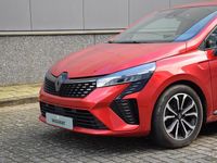 Occasion Renault Clio V Techno 91 PK (66 kW) 2024 Rood Hatchback