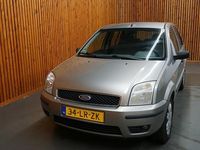 Occasion Ford Fusion 80 PK (58 kW) 2003 Grijs (metallic) Stationwagen