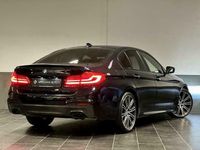 tweedehands BMW 520 5-SERIE i High Executive M-sport | BTW | Camera | NAP | Harman Kardon | Carplay | 20 inch |