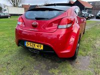 tweedehands Hyundai Veloster 1.6 GDI i-Catcher NL AUTO ZEER COMPLEET PANO LEER GROTE BEURT GEHAD