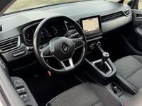 Occasion Renault Clio V Intens 101 PK (74 kW) 2020 Zwart (metallic) Hatchback