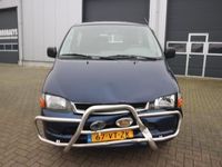 tweedehands Toyota HiAce 2.4 Emotion Executive VOORSCHADE EXPORT