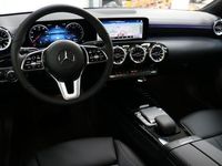 tweedehands Mercedes CLA250e Shooting Brake Luxury Line | Panorama-schuifdak