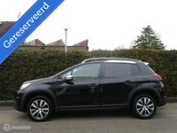 tweedehands Peugeot 2008 1.2 130 PK SIGNATURE - NAVIGATIE - TREKHAAK