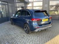 Occasion Mercedes B180 Premium 136 PK (100 kW) 2019 Blauw MPV