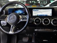 Occasion Mercedes CLA180 Shooting Brake Business 136 PK (100 kW) 2023 Zwart Stationwagen