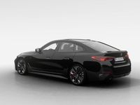 Nieuw BMW 420 Comfort Edition 184 PK (135 kW) 2025 Saphirschwarz metallic (zwart metallic) Coupé