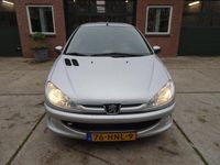 Occasion Peugeot 206 75 PK (55 kW) 2009 Grijs Hatchback