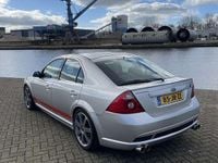 Occasion Ford Mondeo ST 226 PK (166 kW) 2002 Grijs Hatchback