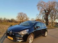 Occasion Renault Clio GrandTour LIMITED 90 PK (66 kW) 2017 Zwart Stationwagen