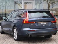 Occasion Volvo V60 Business Edition 163 PK (119 kW) 2021 Blauw Stationwagen