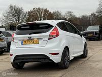 Occasion Ford Fiesta ST-Line 101 PK (74 kW) 2016 Wit Hatchback