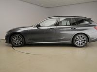 tweedehands BMW 318 3 Serie Touring i M-Sportpakket / LED / Navigat