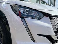 tweedehands Peugeot e-208 EV Allure 50 kWh | Cruise | Navi | Climate | Info