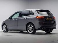 Occasion Mercedes B180 Premium 136 PK (100 kW) 2019 Grijs MPV