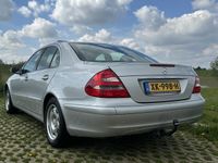 tweedehands Mercedes E240 Classic