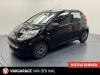 Occasion Peugeot 107 68 PK (50 kW) 2011 Zwart (metallic) Hatchback