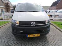 tweedehands VW Transporter 2.0 TDI L2H1 104kw/141pk airco,cruise,trekhaak