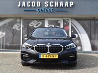 tweedehands BMW 118 118 i High Executive / Sport-Line / Ad. Cruise / Ve