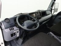 tweedehands Mitsubishi Canter 3C13 Automaat Bakwagen + laadklep | Trekhaak 3500Kg | Navigatie | Camera | Airco | Zijdeur