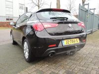 tweedehands Alfa Romeo Giulietta 1.4 T Distinctive Trekhaak/Navi/Parking support et