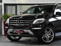 tweedehands Mercedes ML350 M-KLASSEAMG 4-Matic 306PK | PANO | 3.5 V6 | KEYLESS