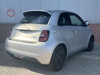 Nieuw Fiat 500e 86 kW (118 PK) 2025 Grijs Hatchback