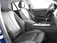 Occasion BMW 318 136 PK (100 kW) 2018 Blauw (metallic) Stationwagen