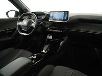 tweedehands Peugeot e-2008 EV GT 50 kWh | Navigatie | Zondag Open!