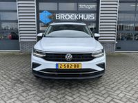 tweedehands VW Tiguan 1.5 TSI 150 pk Life 7-DSG | Trekhaak | Navigatie by app | Cruise Control Adaptief | A-Camera |