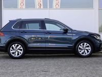 tweedehands VW Tiguan 1.5 150pk TSI DSG Elegance | Trekhaak Wegklapbaar | IQ-Light | Harman/Kardon