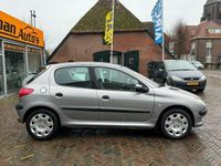 tweedehands Peugeot 206 1.6-16V Gentry/Automaat/apk/Nieuwe banden/Airco/N.A.P./NL Auto