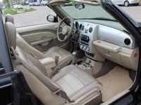 tweedehands Chrysler PT Cruiser Cabrio 2.4i Limited LEDER ELEKTR KAP NAP WINDSCHER