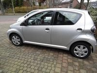 Occasion Toyota Aygo Comfort 68 PK (50 kW) 2012 Grijs (metallic) Hatchback
