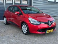 Occasion Renault Clio GrandTour Collection 73 PK (53 kW) 2013 Rood Stationwagen