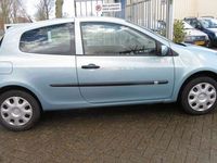 tweedehands Renault Clio 1.2-16V Special Line