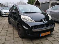 Occasion Peugeot 107 68 PK (50 kW) 2011 Zwart Hatchback