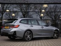 Occasion BMW 320e M Sport 204 PK (150 kW) 2022 Grijs (metallic) Stationwagen