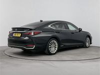Occasion Lexus ES300H President Line 218 PK (160 kW) 2020 Zwart metallic Sedan