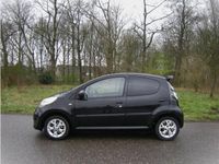 tweedehands Citroën C1 1.0-12V Exclusive . Airco . LMV . Elec ramen . half leder .