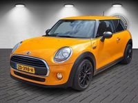 Occasion Mini ONE 75 PK (55 kW) 2015 Oranje Hatchback