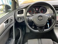 tweedehands VW Golf VII Variant 1.0 TSI Connected Series NL.Auto/Navigatie/Cruise/Clima/Trekhaak