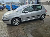 tweedehands Peugeot 307 1.6-16V XT