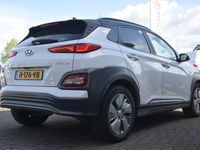 tweedehands Hyundai Kona EV Premium 64 kWh Navi | Camera | DAB | Clima | Cr